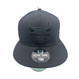 NBA Chicago Bulls Ultra Game Hat / Cap Black Flatbill Snapback Adjustable NEW